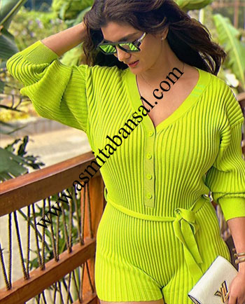 VIP Escorts Service in Goa - Enjoy Full Night Sex Service